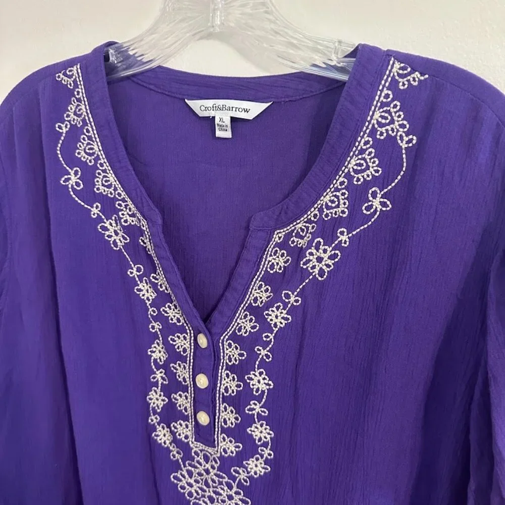 Croft & Barrow V-Neck Blouse in Purple with White Floral Embroidery - Size XL - Picture 1 of 7